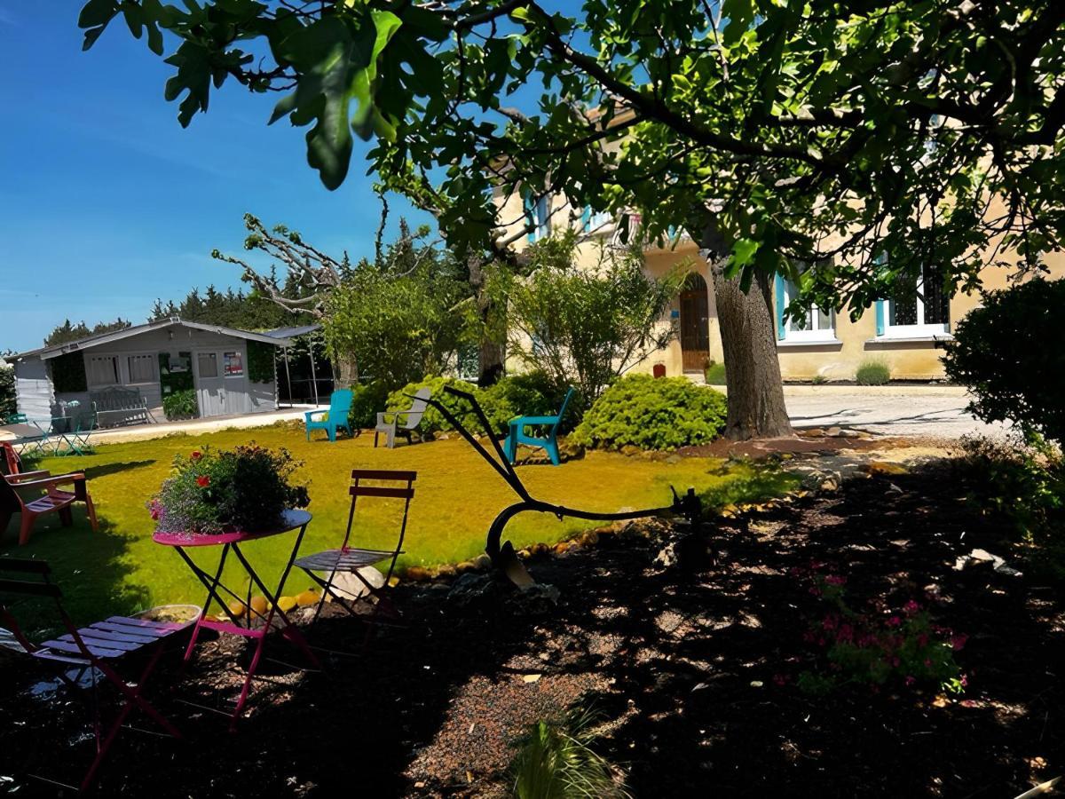 Gite Les Feuilles De Chene Villa Carpentras Exterior foto