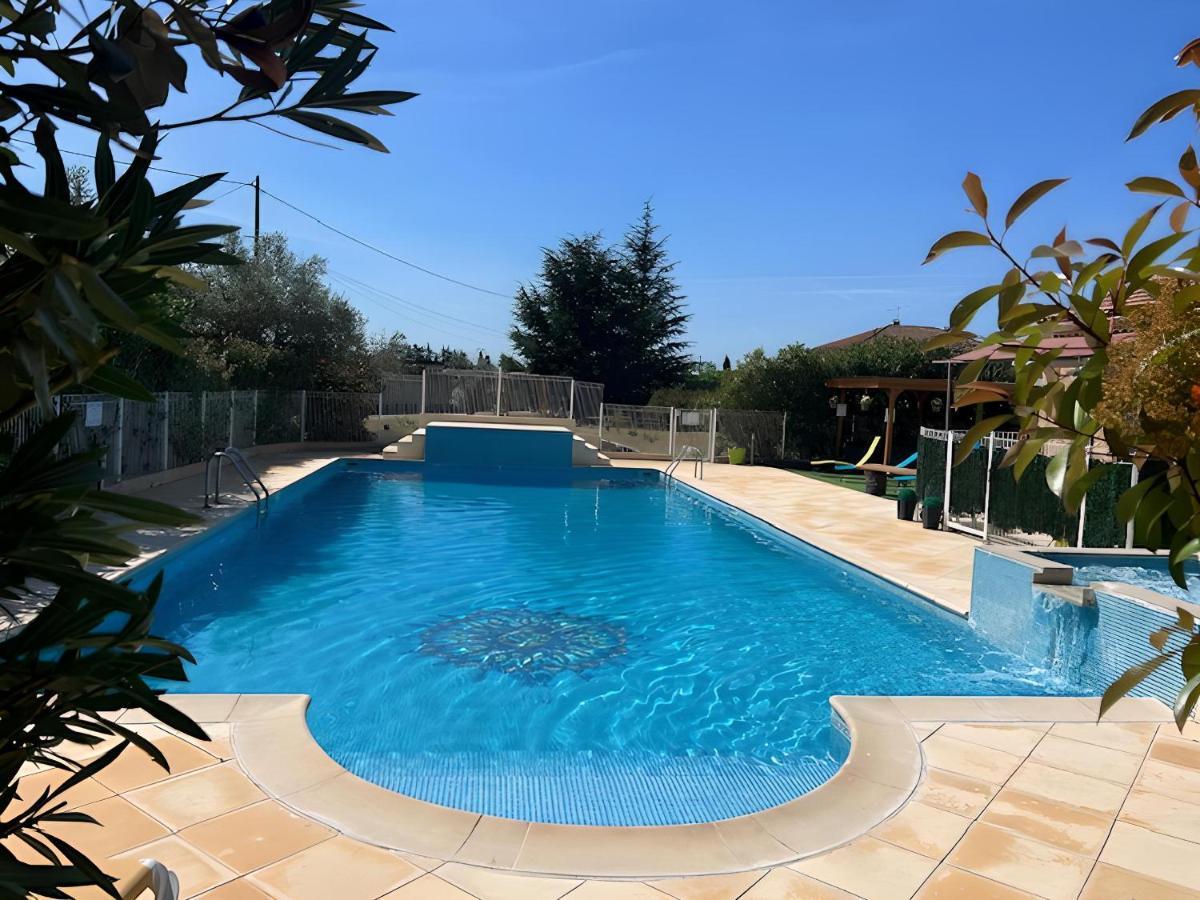 Gite Les Feuilles De Chene Villa Carpentras Exterior foto