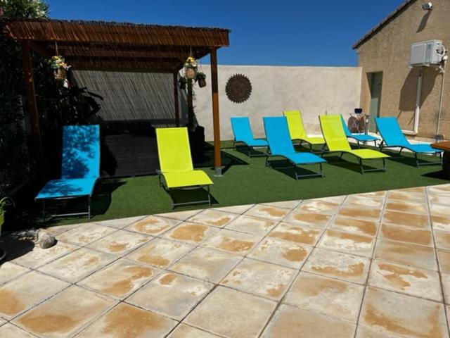Gite Les Feuilles De Chene Villa Carpentras Exterior foto