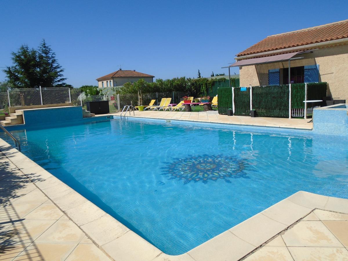 Gite Les Feuilles De Chene Villa Carpentras Exterior foto